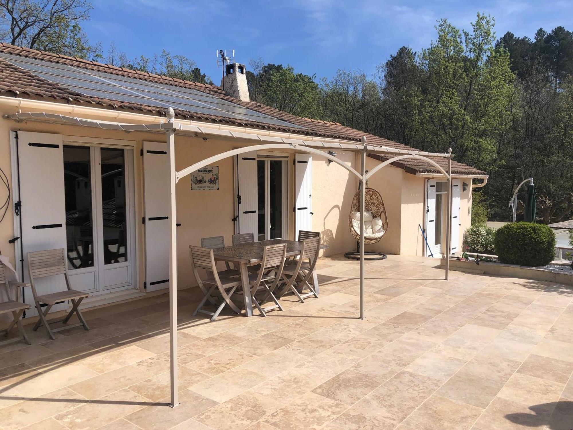 Villa Quinissole Sainte-Anastasie-sur-Issole Exterior foto